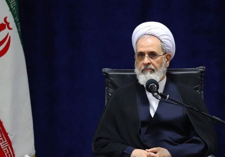 آیتالله اعرافی: همه دستگاهها پیوست مسجدی داشته باشند