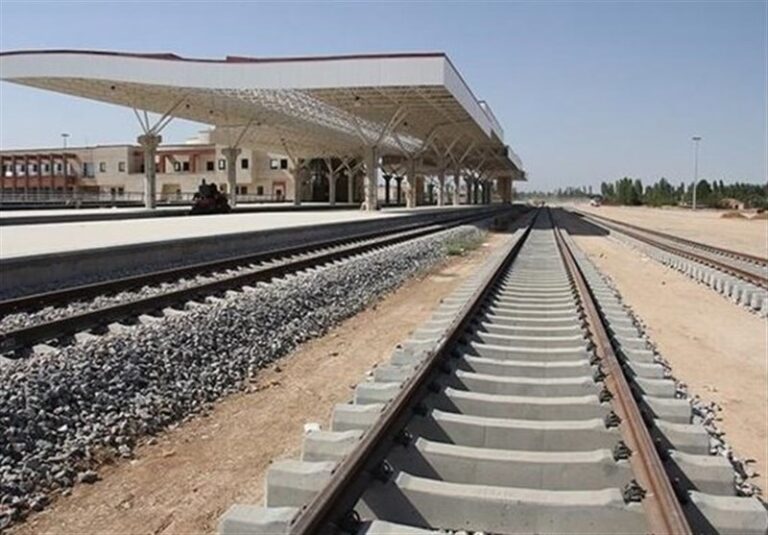 افتتاح خطآهن رشت ـ کاسپین به تعویق افتاد