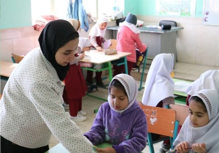 بدهی ۴۴ هزار میلیارد تومانی آموزشوپرورش به فرهنگیان