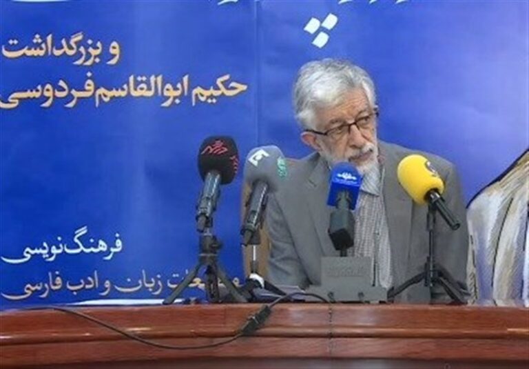 تا وقتی زبان فارسی باشد، ایران هم خواهد بود