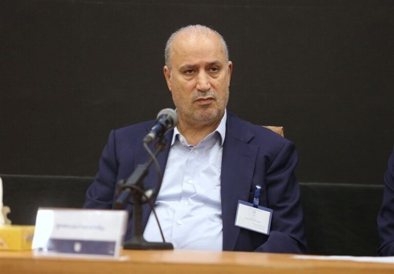 تاج: شهید رئیسی توجه خاصی به فوتبال داشت