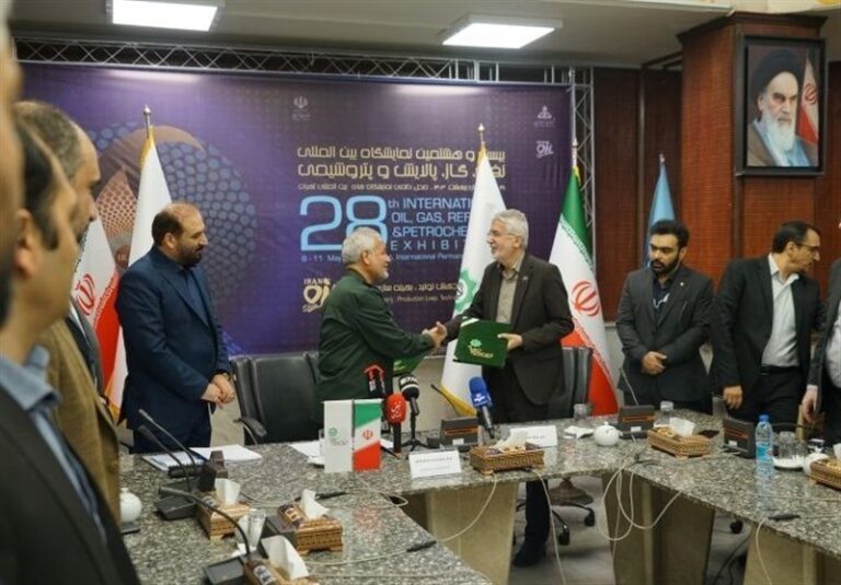 تفاهمنامه دانشگاه علامه و قرارگاه سازندگی خاتمالانبیا(ص)