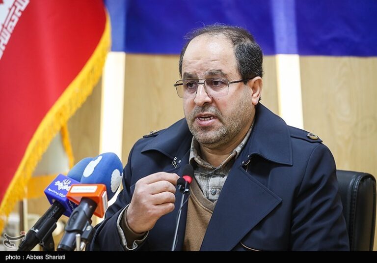 تقابل فرضیات علمی ساحت قرآن را دچار خدشه نمیکند