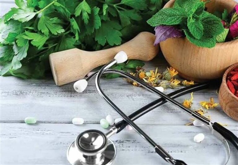 دلایل عدمتوسعه طب سنتی/ لزوم ساماندهی عطاریها
