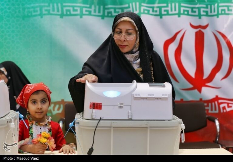 رأیگیری تا ساعت ۲۱ تمدید شد