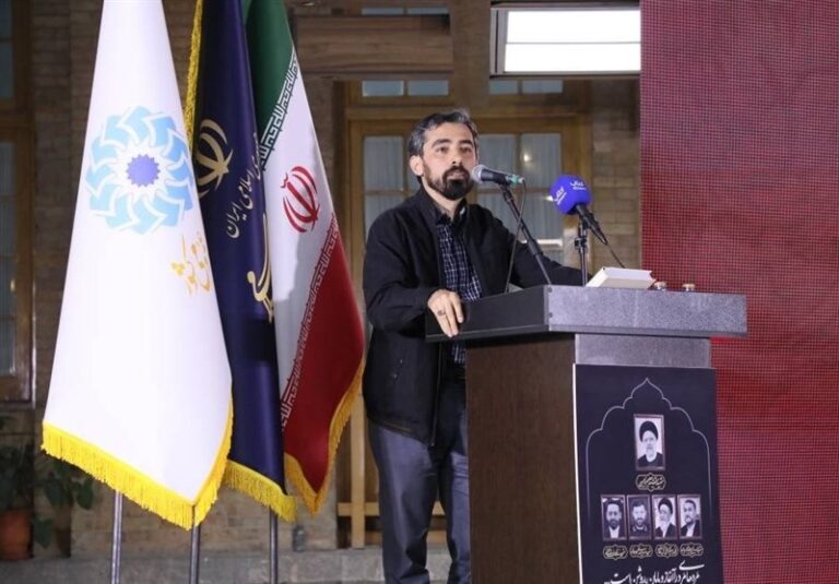 رئیسجمهور شهید برای کتابخانههای عمومی سنگ تمام گذاشت