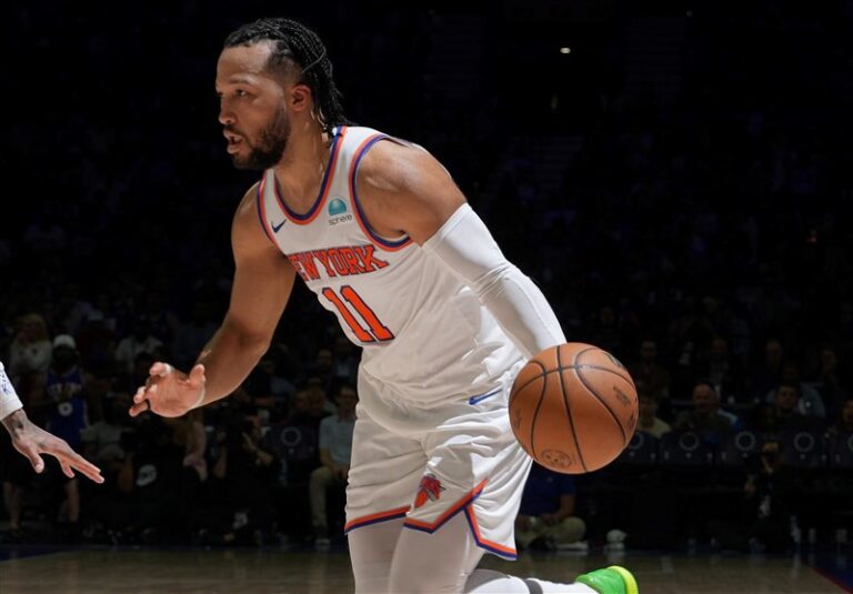 ستاره نیویورک نیکس در کنار بزرگان NBA