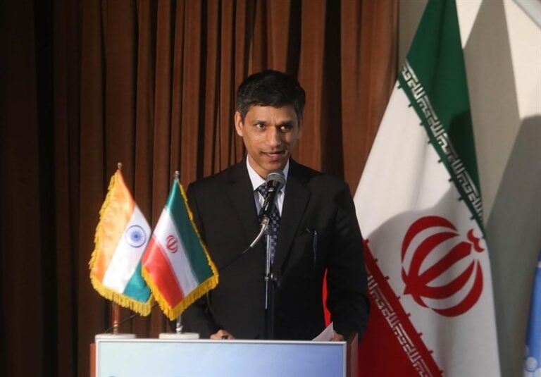 سفیر هند: فردوسی نماد ایستادگی در مقابل استعمار زبانی است