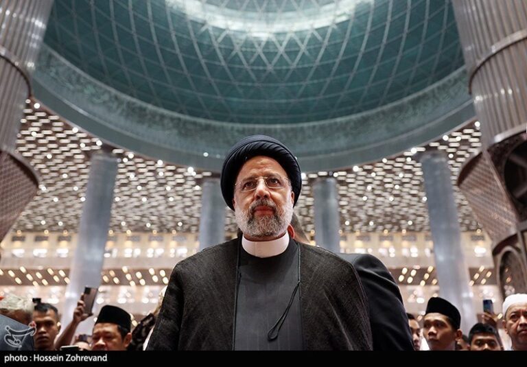 شعر شاعر افغانستانی برای شهید آیتالله رئیسی