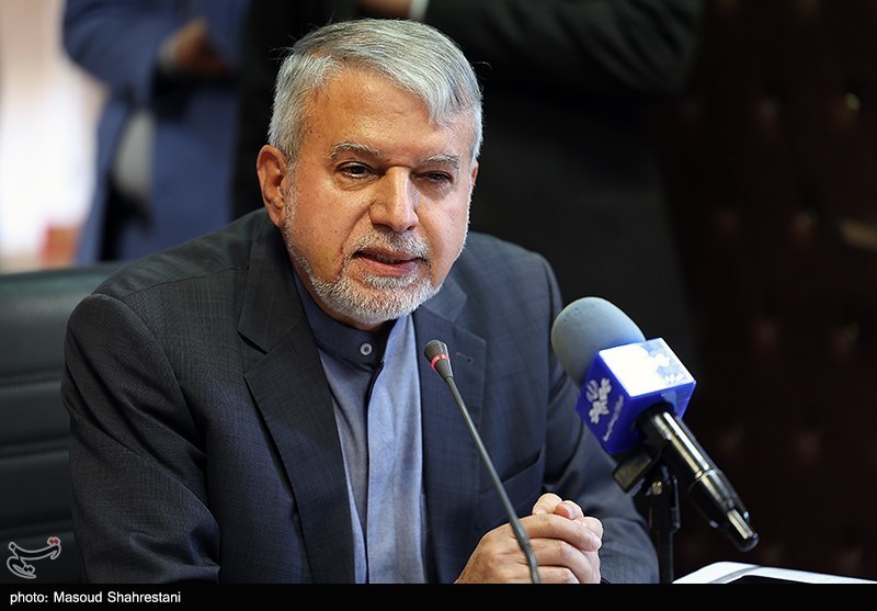 صالحیامیریها چگونه جامعه را وارد سیاه چاله میکنند؟