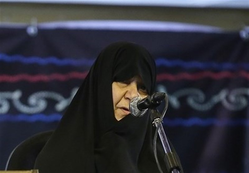 مادر شهیدان زینالدین: شهادت رئیسی مانند فرزندانم غریبانه بود
