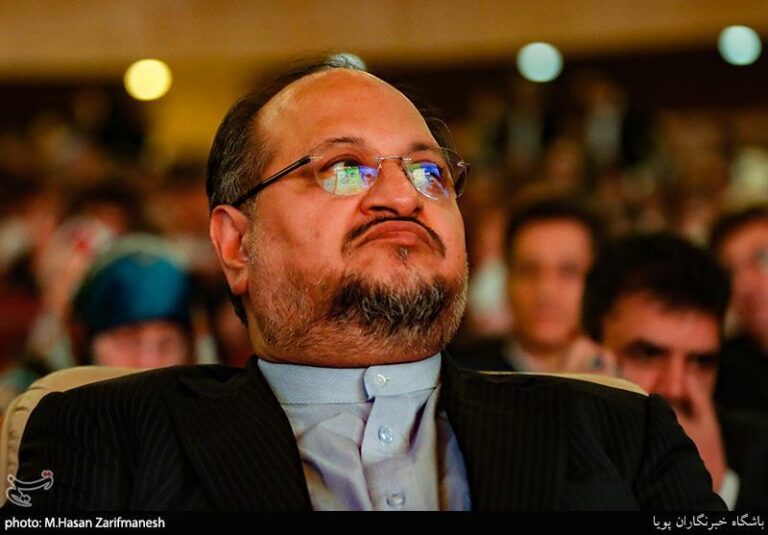 محمد شریعتمداری به احتمال زیاد در انتخابات ثبت نام میکند
