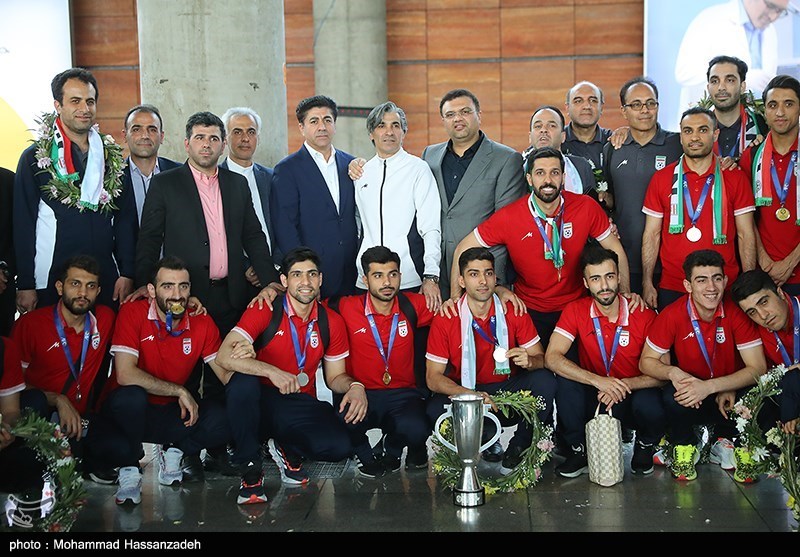 ملیپوشان فوتسال به دیدار رئیس جمهور میروند