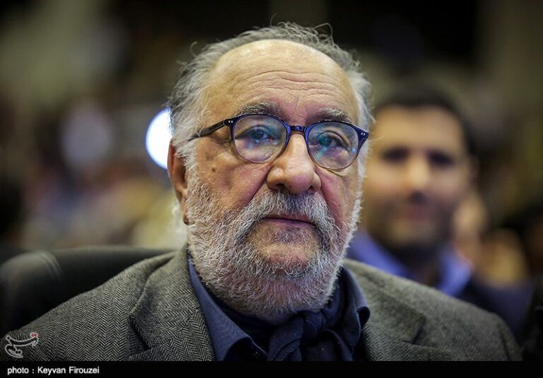 میتوانست پشت میز بنشیند اما رئیسی مرد عمل بود