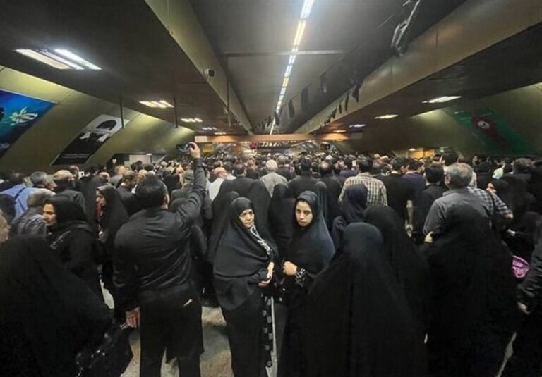 نقش ویژه شخص شهید رئیسی در انعقاد قرارداد خرید ۶۳۰ واگن مترو