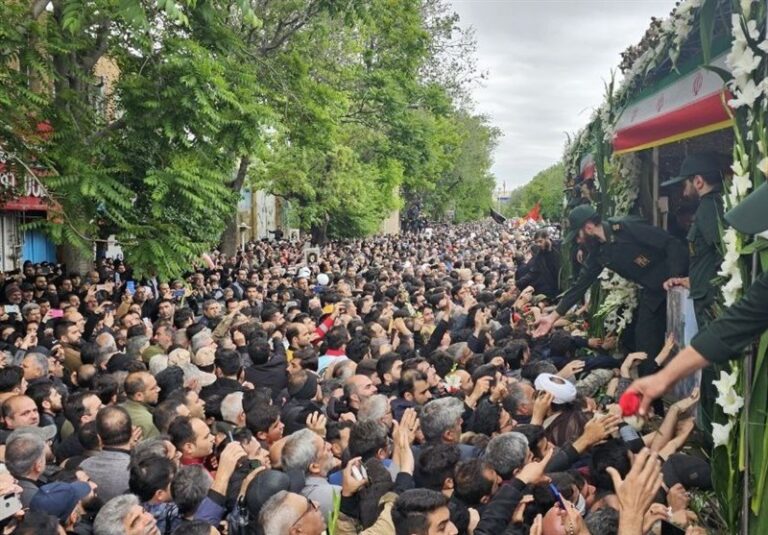 وداع غمانگیز با “رئیس جمهور عزیز”/ آذریها سنگتمام گذاشتند