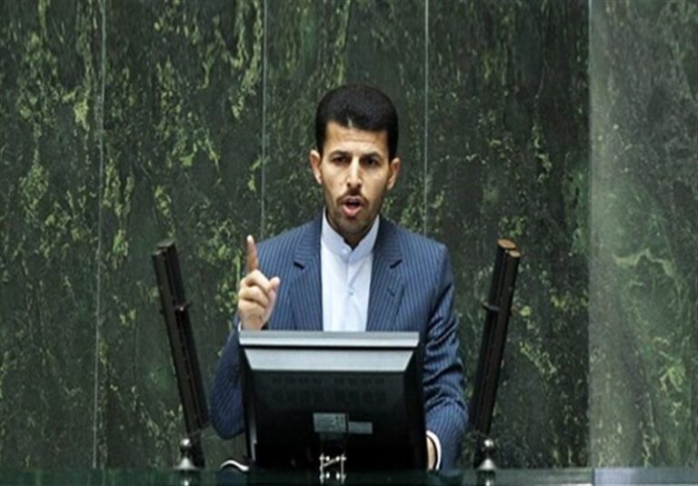 “پاپیزاده” برای حضور در هیات رئیسه مجلس سوگند یاد کرد