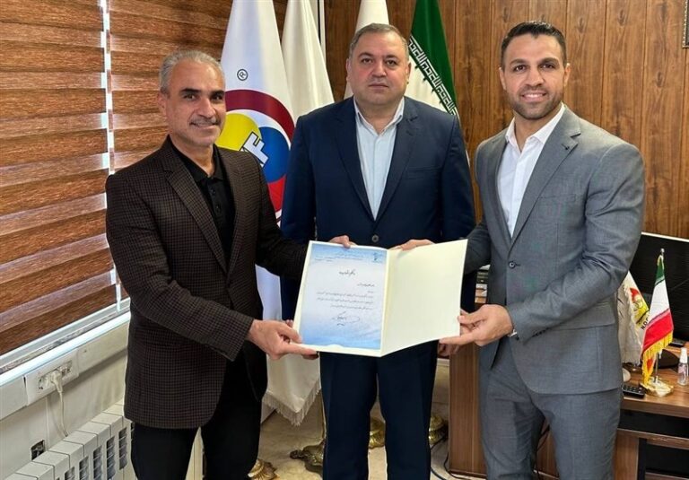 پورشیب سرپرست دبیری فدراسیون کاراته شد