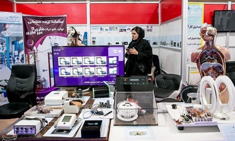 ۱۲ دستگاه کلیدی موظف به خرید تجهیزات فناورانه ایرانی شدند