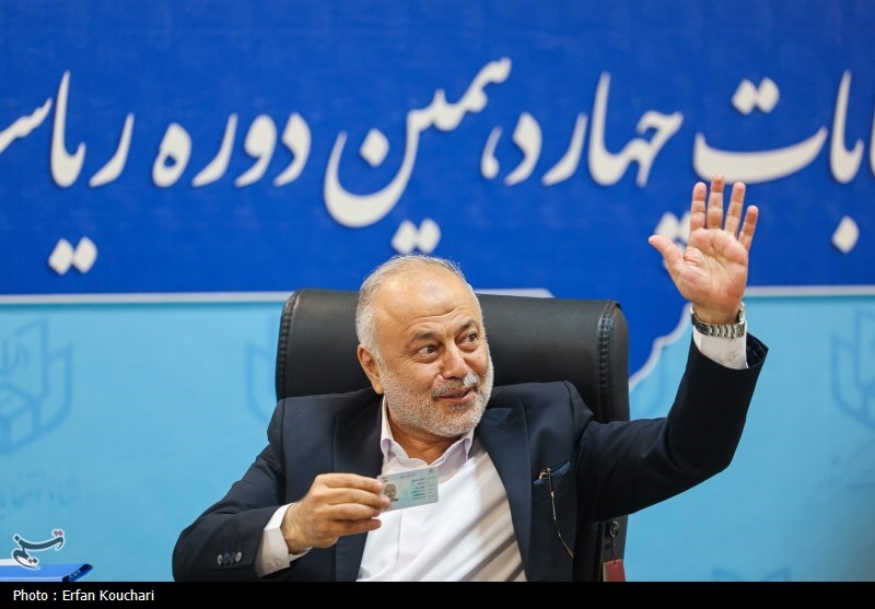 احمد رسولینژاد در انتخابات ریاست جمهوری ثبت نام کرد