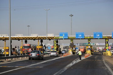 عوارضی تهران-قم جابجا می شود؟