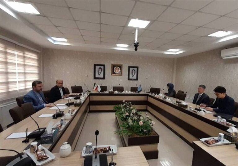 تأکید ایران و چین برای مقابله با یکجانبهگرایی