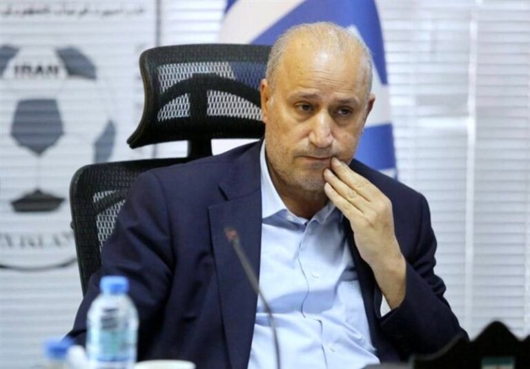 تاج: لیگ وقتی برگزار میشود که ورزشگاهها تجهیز شده باشند