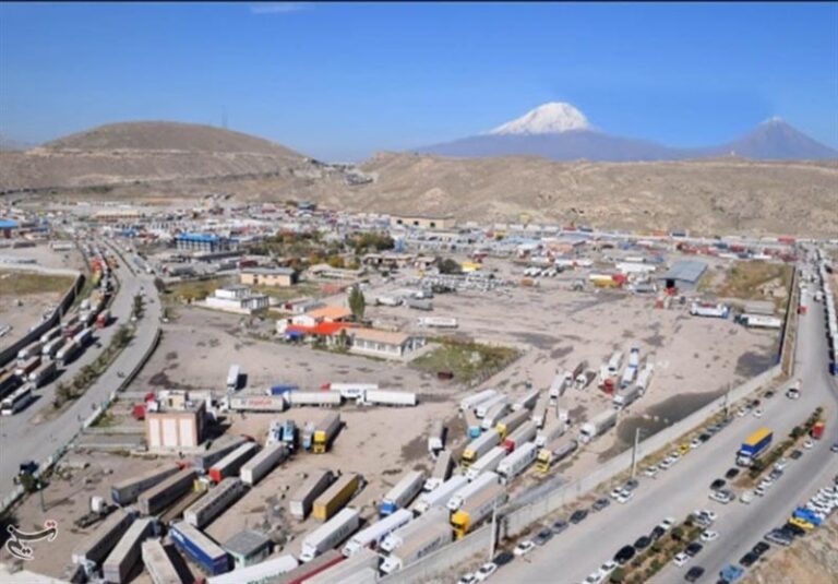 توافق ایران و عراق برای بازگشایی بازارچههای مرزی + فیلم
