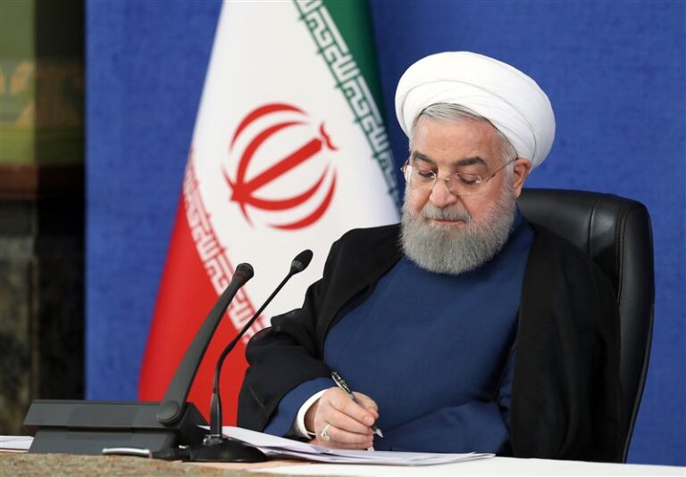 حسن روحانی: رئیسجمهور منتخب مسئولیت سنگینی برعهده دارد