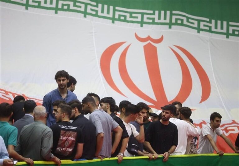 حضور جامعه ورزش در مرحله دوم انتخابات ریاست جمهوری+عکس وفیلم