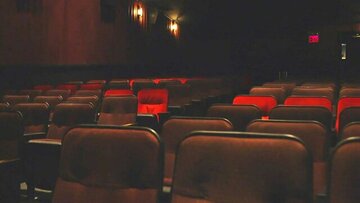 دستمزد رضا عطاران برای یک فیلم ۳۵ میلیارد تومان است/ تمام اکوسیستم سینما را به هم زده‌اند، چگونه مدعی‌اند که به آن رونق بخشیده‌اند؟