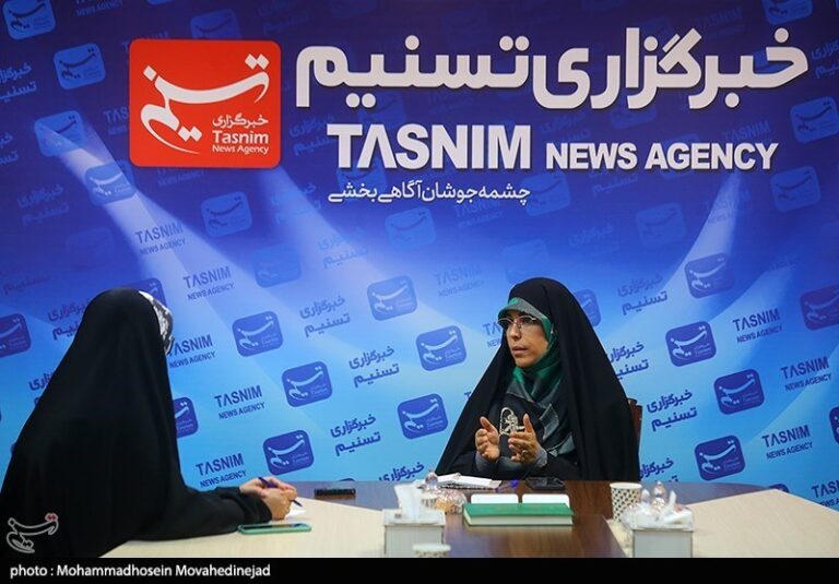دولت چهاردهم، چارهای جز خانواده محوری ندارد