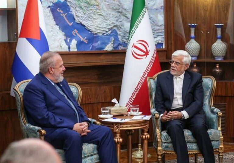 عارف: توسعه همکاری با کوبا از اولویتهای ماست