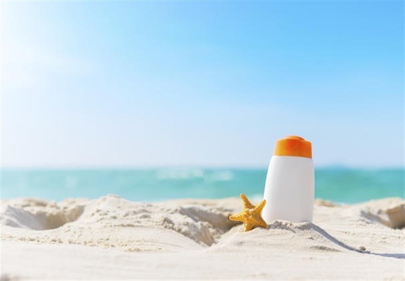 عناوین “ضدآب” یا “ضدتعریق” در ضدآفتابها تبلیغاتی است