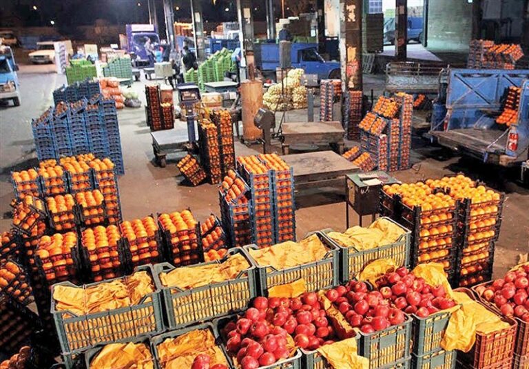 قیمت انواع میوه در میادین و بازارهای میوهوترهبار کاهش یافت