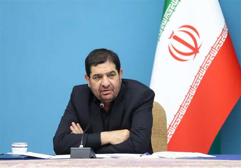 مخبر در عزل و نصب مدیران عامل بانکها دخالتی نداشته است