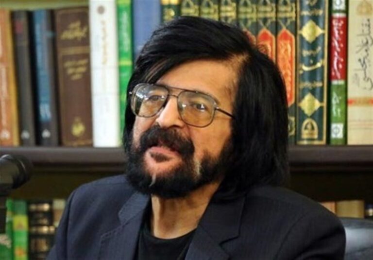 یادگاریهای حسین آهی در دفتر شعر فارسی