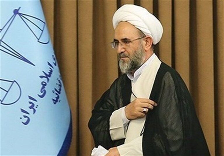 اخراج کارمند به دلیل “تغییر نظریه گزینش” قانونی نیست