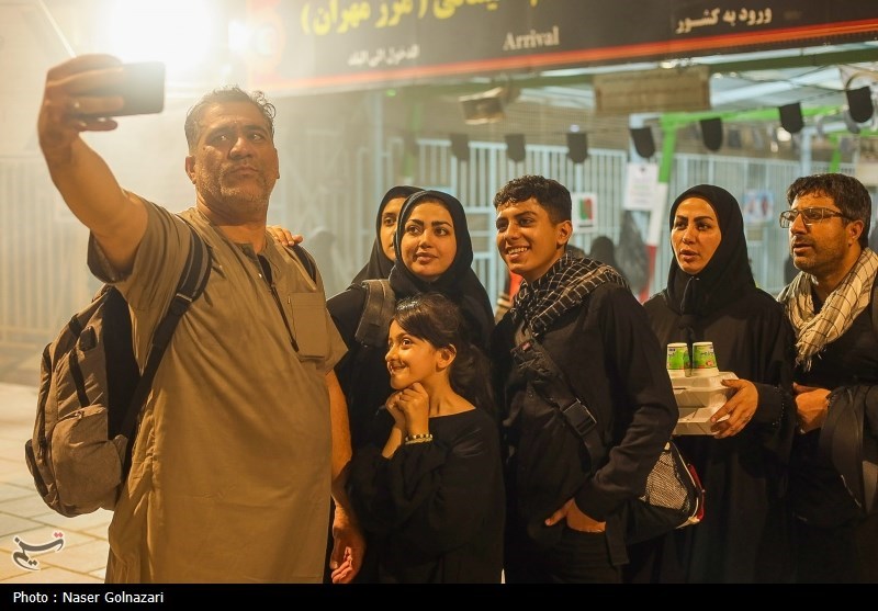 افزایش موج بازگشت زائران اربعین/ گزارش برگزیده های ایران از مرز مهران