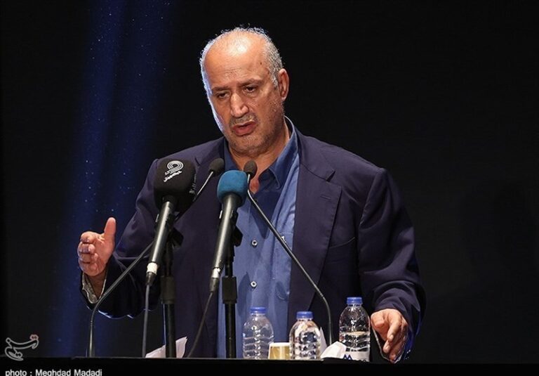تاج: مشکل سربازی بازیکنان ملیپوش حل شد