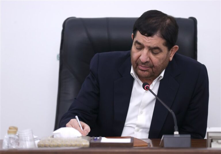 تسلیت مخبر بهمناسبت درگذشت پدر و برادر شهیدان کیانی