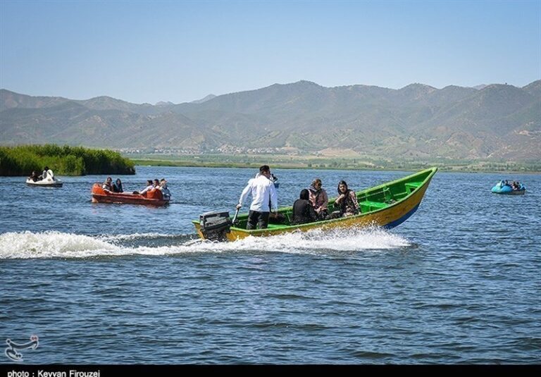 حالِ خوش بزرگترین دریاچه آب شیرین دنیا/ زریبار زنده شد