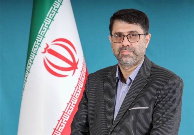 خامسیان معاون ارتباطات و اطلاع رسانی دفتر عارف شد
