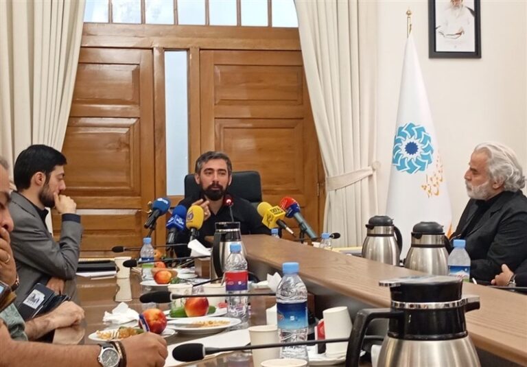 خرید کتاب از ناشران طی ۳ سال در نهاد کتابخانهها چگونه بود؟