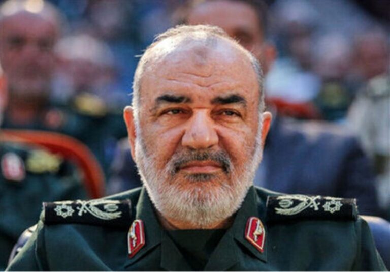 سلامی:جبهه مقاومت خود را مدیون صنعت دفاعی کشور میداند