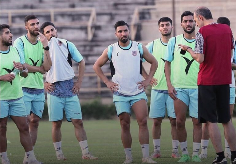 شاگردان نویدکیا راهی ترکیه شدند