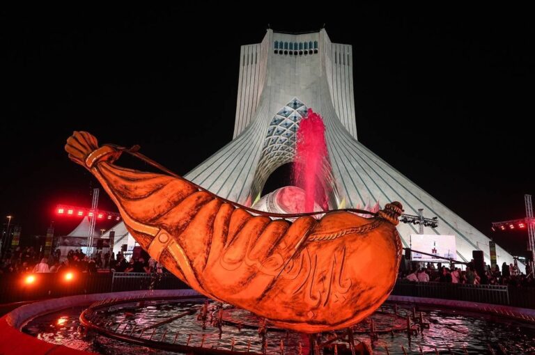 “محرمشهر”مجلس بزرگ روضه خانوادگی بود