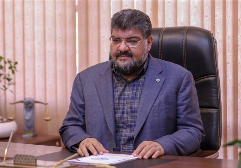 مرکز وکلا خدمات حقوقی تخصصی خود را توسعه میدهد