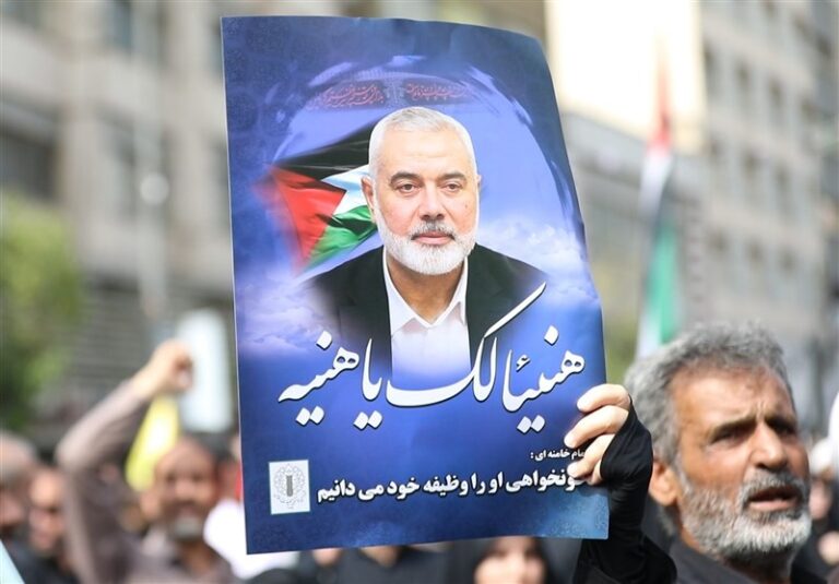 مرگتان نزدیک شد ای قوم گوسالهپرست
