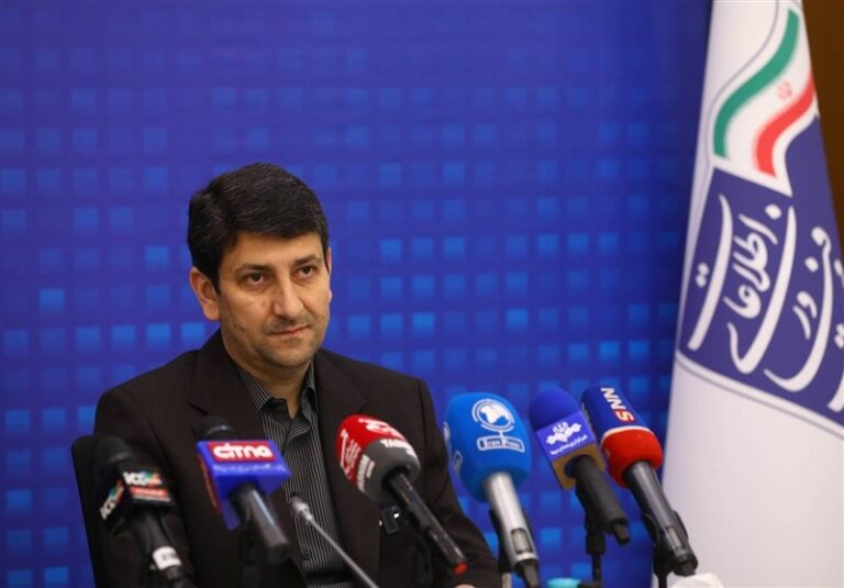 وزیر ارتباطات: “شبکه ملی اطلاعات” را با جدیت دنبال میکنیم